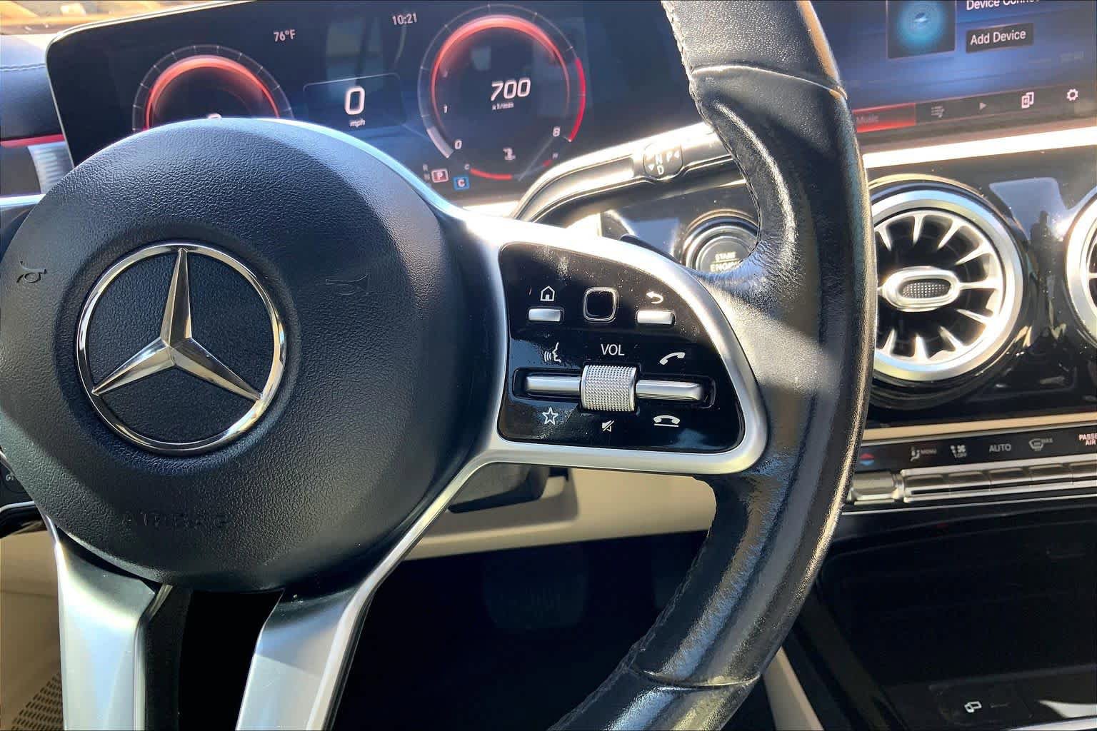 Used 2020 Mercedes-Benz CLA 250 image 25