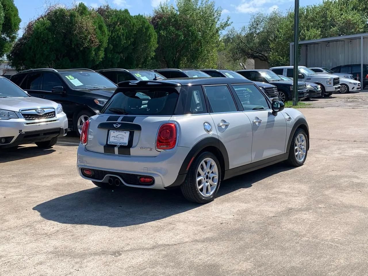Used 2016 MINI Cooper S FWD image 6