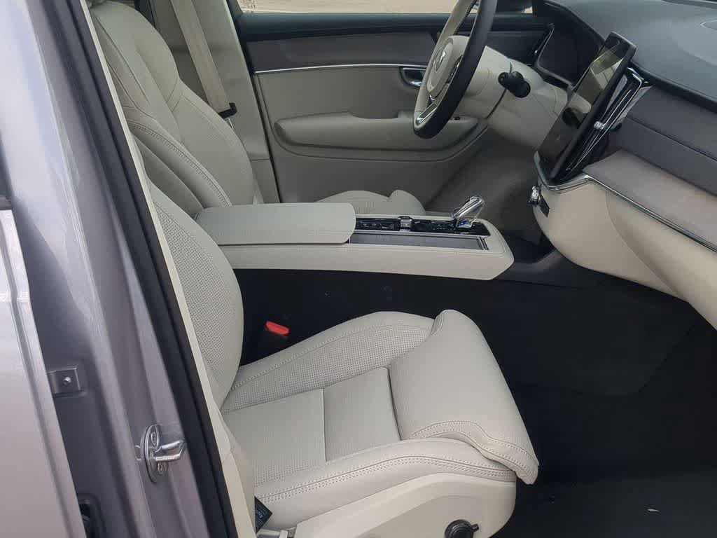 New 2026 Volvo XC90 T8 Ultra w/ Protection Package Premier AWD/4WD image 20