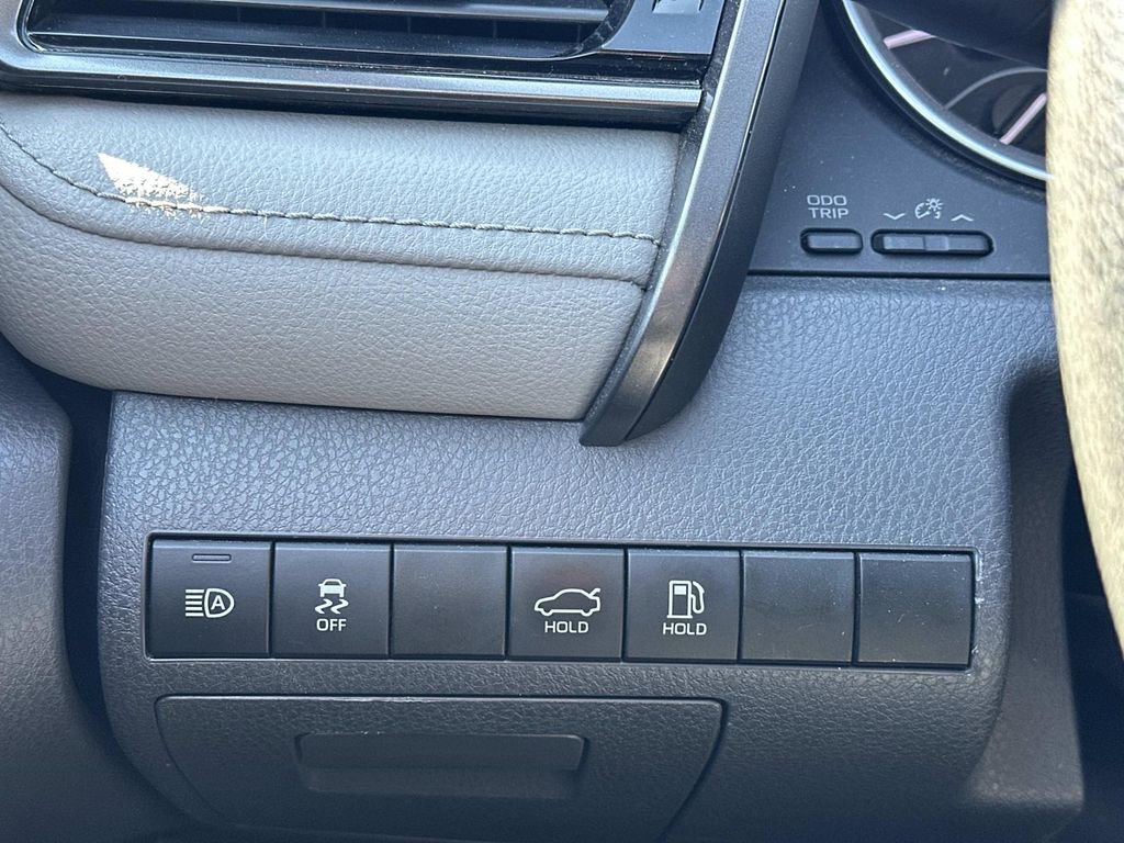 Used 2023 Toyota Camry LE FWD image 26