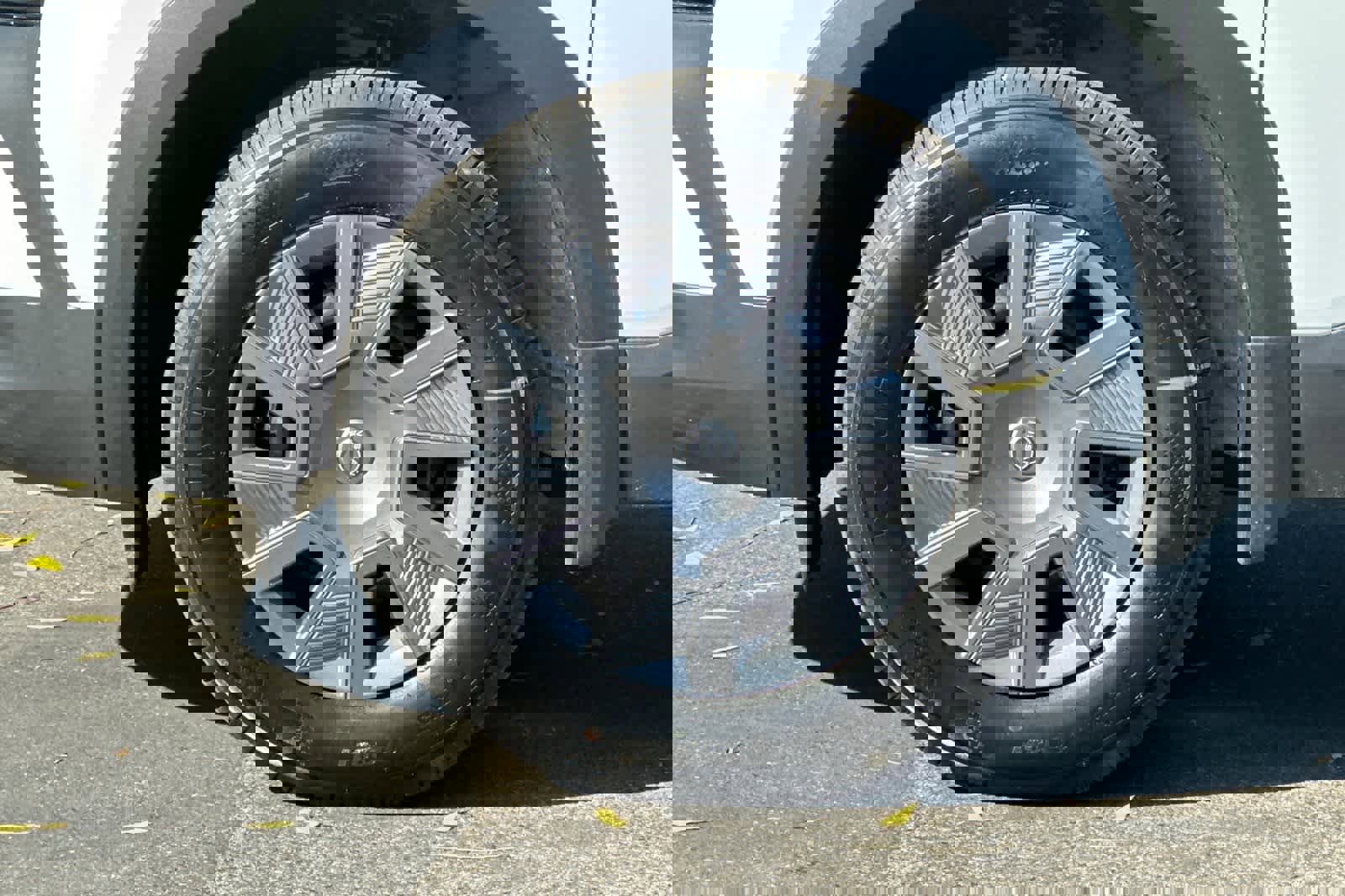 New 2026 Nissan Kicks S image 31