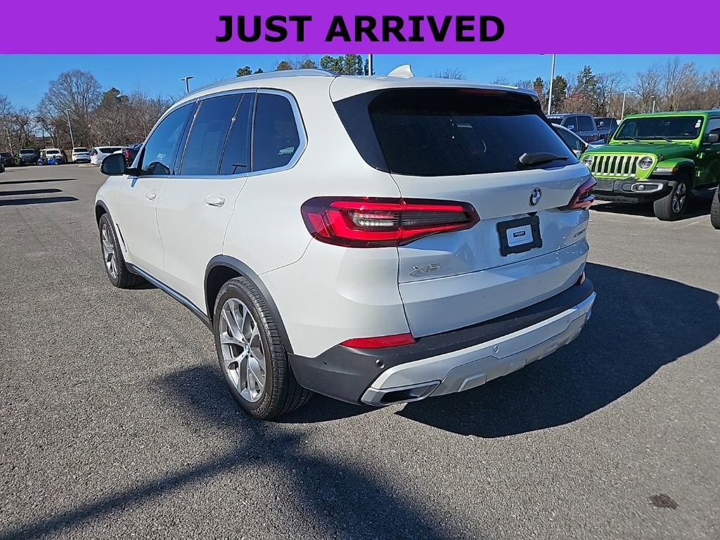 Used 2023 BMW X5 sDrive40i w/ Premium Package image 5