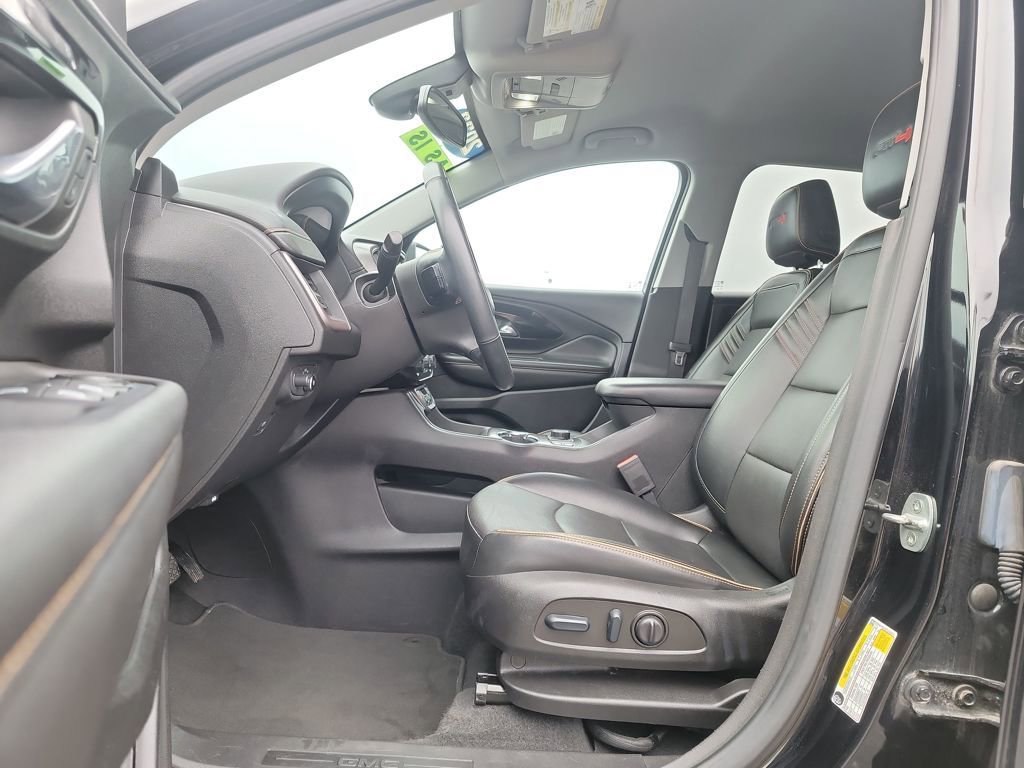 Used 2023 GMC Terrain AT4 w/ Infotainment Package II image 10