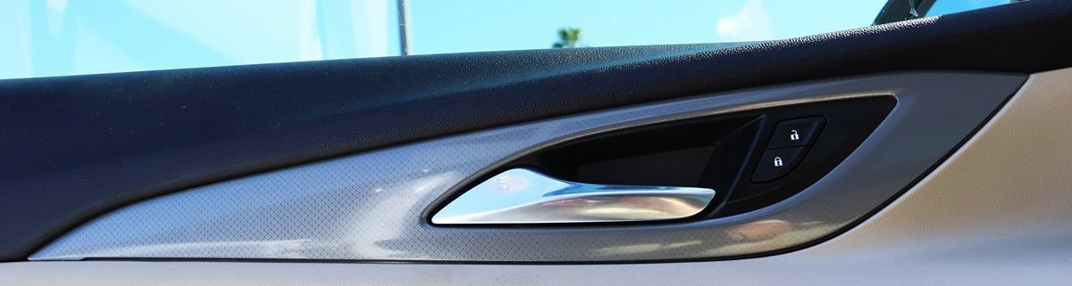 Used 2018 Buick Regal Preferred w/ Sights and Sounds Package FWD image 36