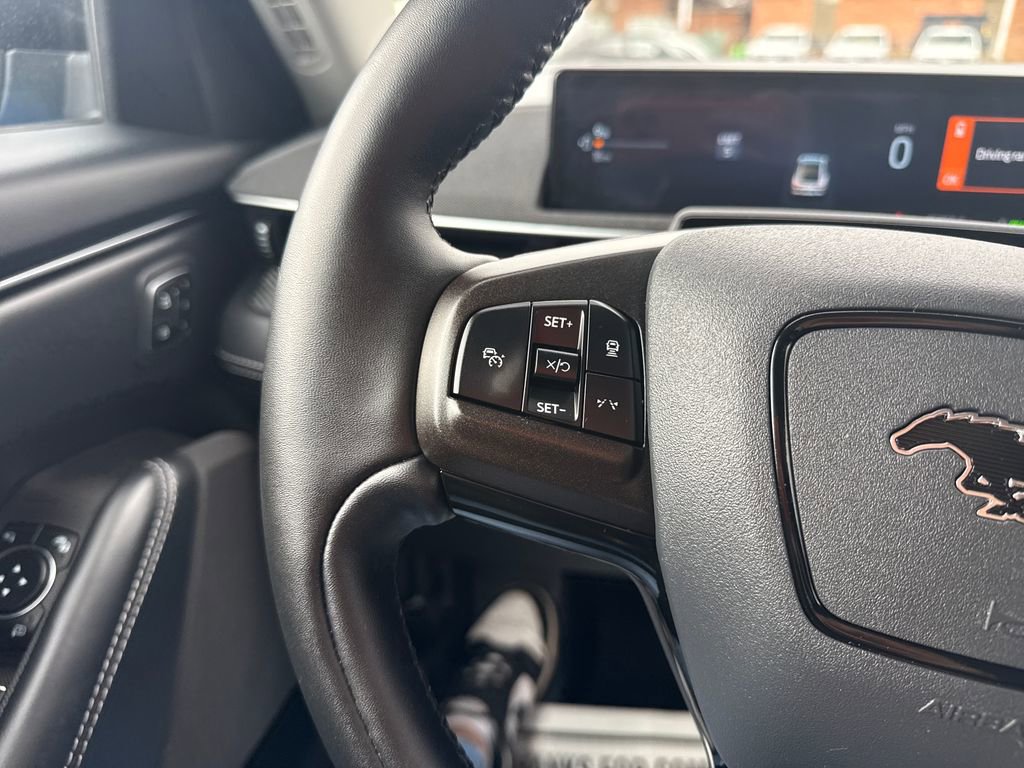 Used 2025 Ford Mustang Mach-E Select w/ Comfort Package Lite image 41