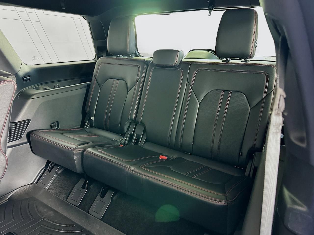 Used 2020 Ford Expedition Limited w/ Equipment Group 303A image 36
