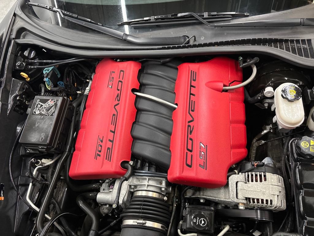 Used 2013 Chevrolet Corvette 427 w/ 1SB Preferred Equipment Group image 22