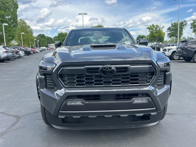 New 2026 Toyota Tacoma TRD Sport AWD/4WD image 2