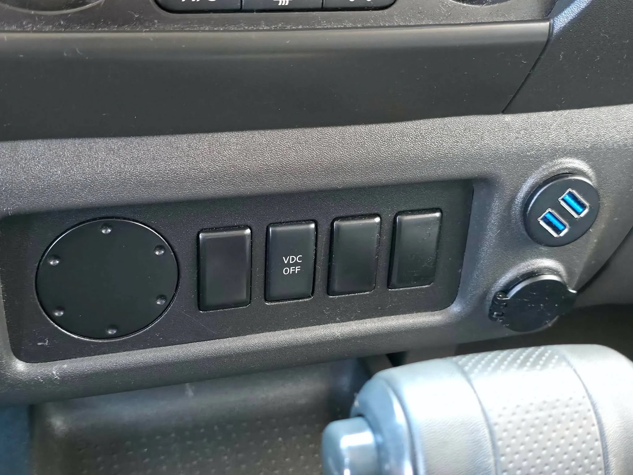 Used 2007 Nissan Xterra S w/ Side & Curtain Airbag Pkg RWD image 24