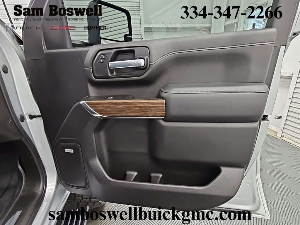Used 2022 Chevrolet Silverado 2500 High Country image 42