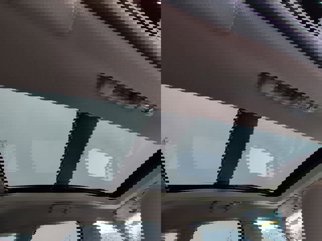 Used 2021 Lincoln Corsair Reserve w/ Equipment Group 201A image 22