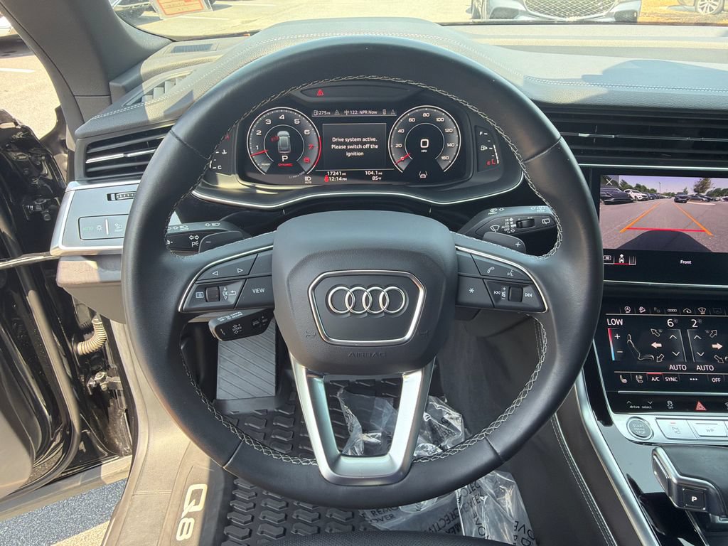 Used 2023 Audi Q8 Prestige AWD/4WD image 26