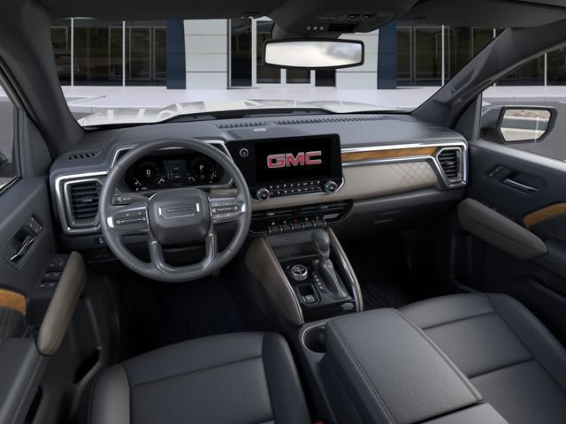 New 2026 GMC Canyon Denali w/ LPO, Black Badging Package AWD/4WD image 15