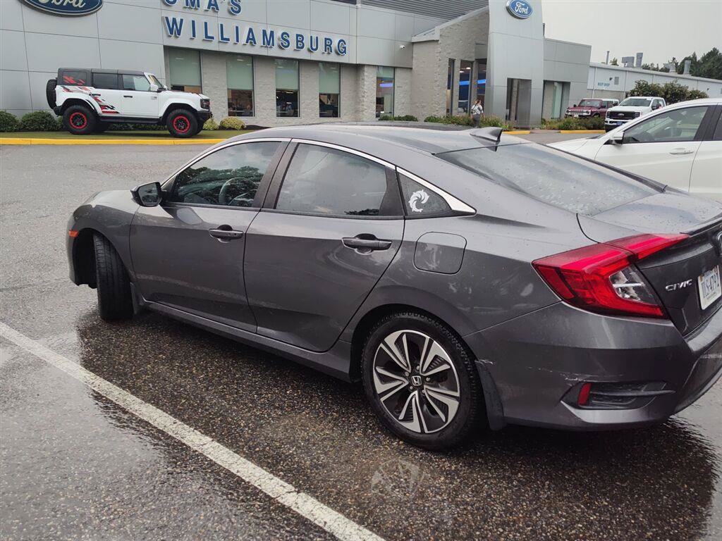 Used 2016 Honda Civic EX-T image 3