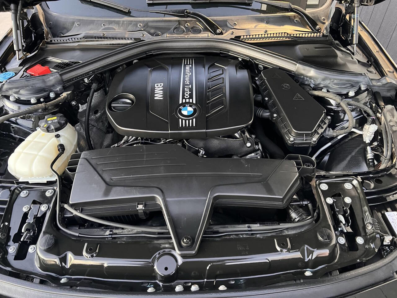 Used 2018 BMW 328d xDrive Sedan image 22