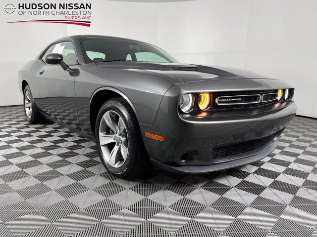 Used 2019 Dodge Challenger SXT