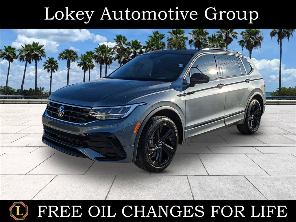 Certified 2024 Volkswagen Tiguan SE R-Line