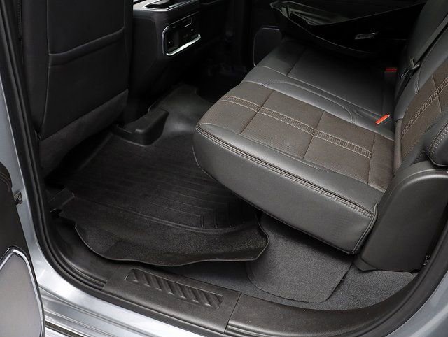 Used 2024 Chevrolet Silverado 1500 High Country w/ Technology Package image 29