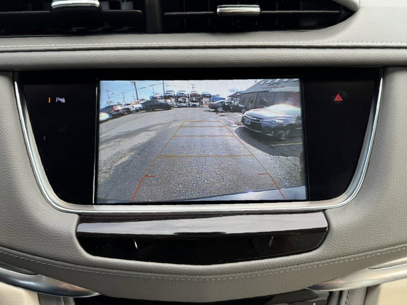 Used 2018 Cadillac XT5 Premium Luxury image 27