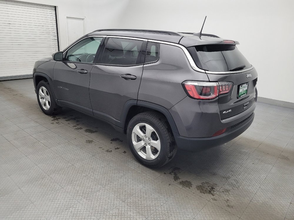 Used 2019 Jeep Compass Latitude w/ Popular Equipment Group image 3