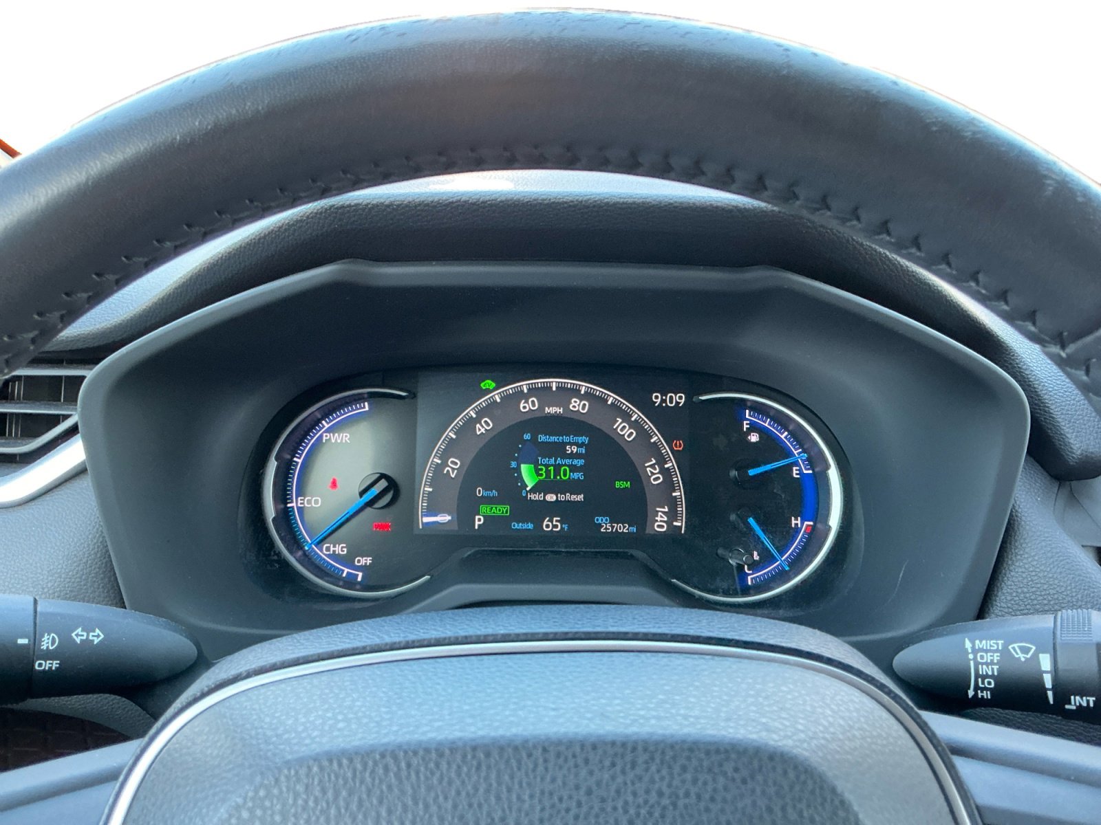 Used 2019 Toyota RAV4 Limited image 13