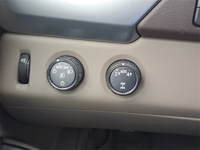 Used 2019 Chevrolet Tahoe LT image 18