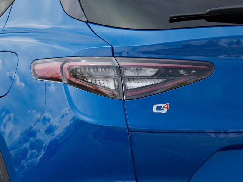 New 2026 Alfa Romeo Stelvio Sprint AWD/4WD image 9