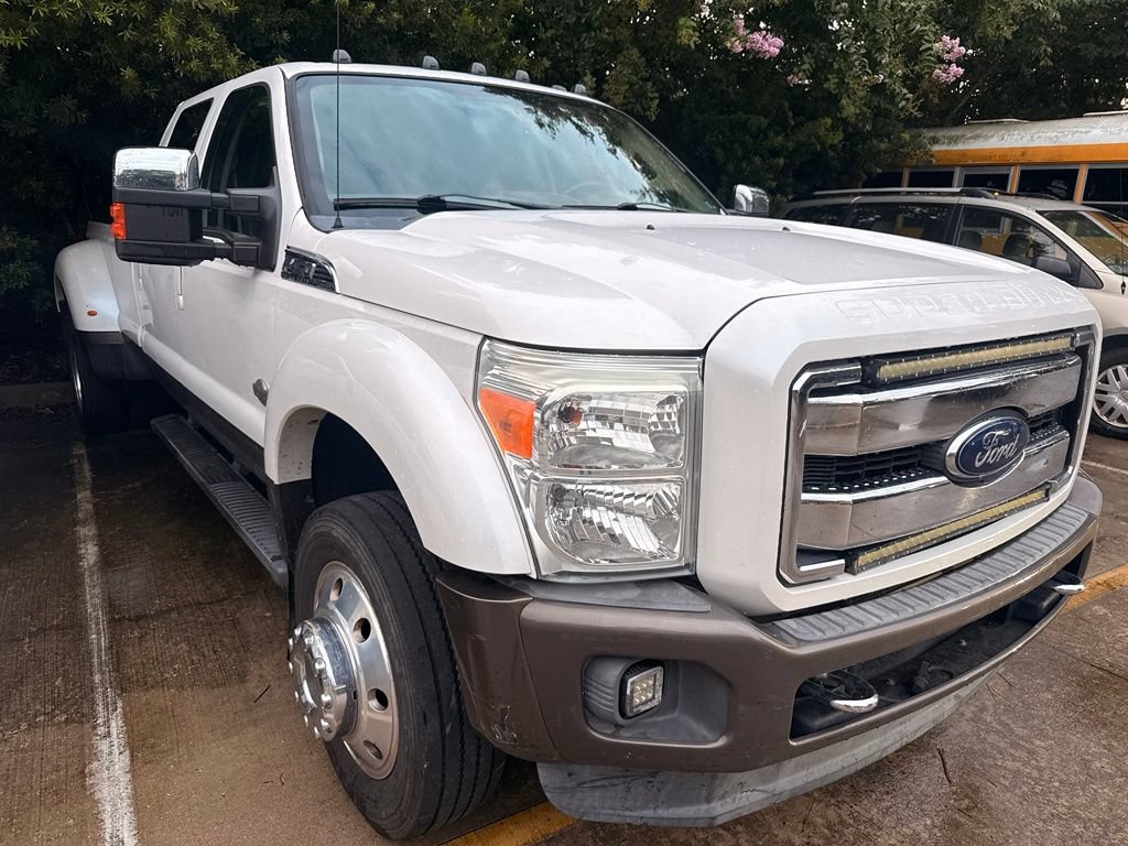 Used 2016 Ford F450 King Ranch AWD/4WD image 3