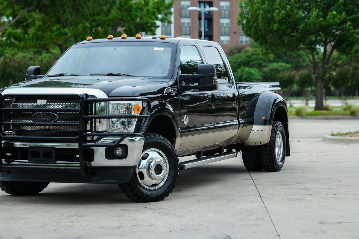 Used 2012 Ford F350 Lariat w/ Lariat Ultimate Pkg AWD/4WD image 9