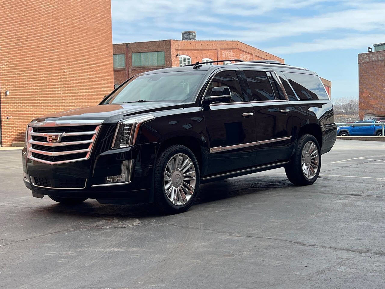 Used 2015 Cadillac Escalade ESV Premium image 13