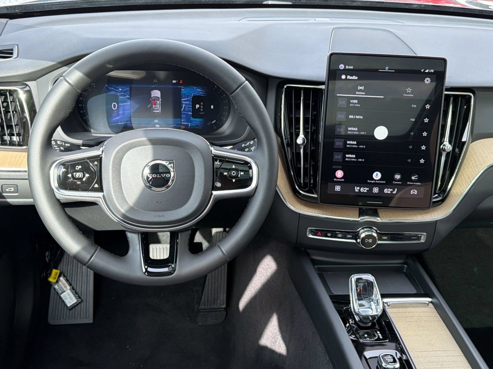 New 2026 Volvo XC60 B5 Plus w/ Climate Package AWD/4WD image 29