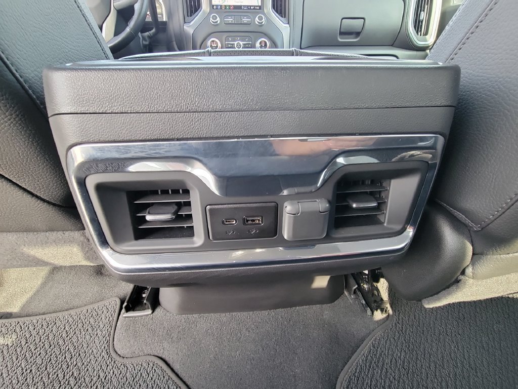 Used 2022 GMC Sierra 1500 Denali w/ Denali Premium Package AWD/4WD image 22