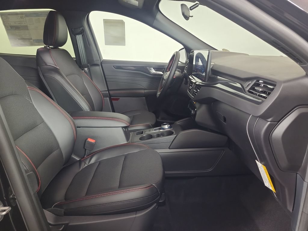 New 2026 Ford Escape ST-Line w/ Tech Pack #1 AWD/4WD image 21