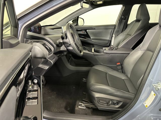 Used 2023 Subaru Solterra AWD image 11