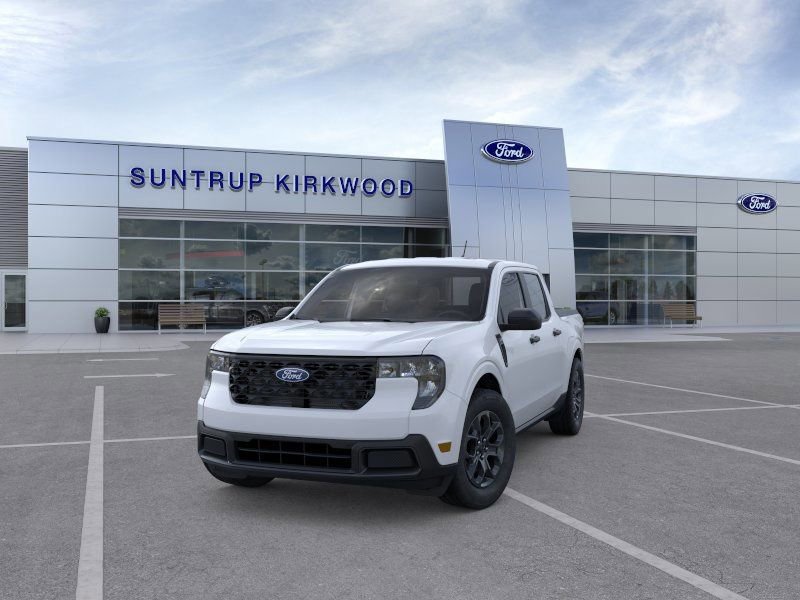 New 2026 Ford Maverick XLT image 2