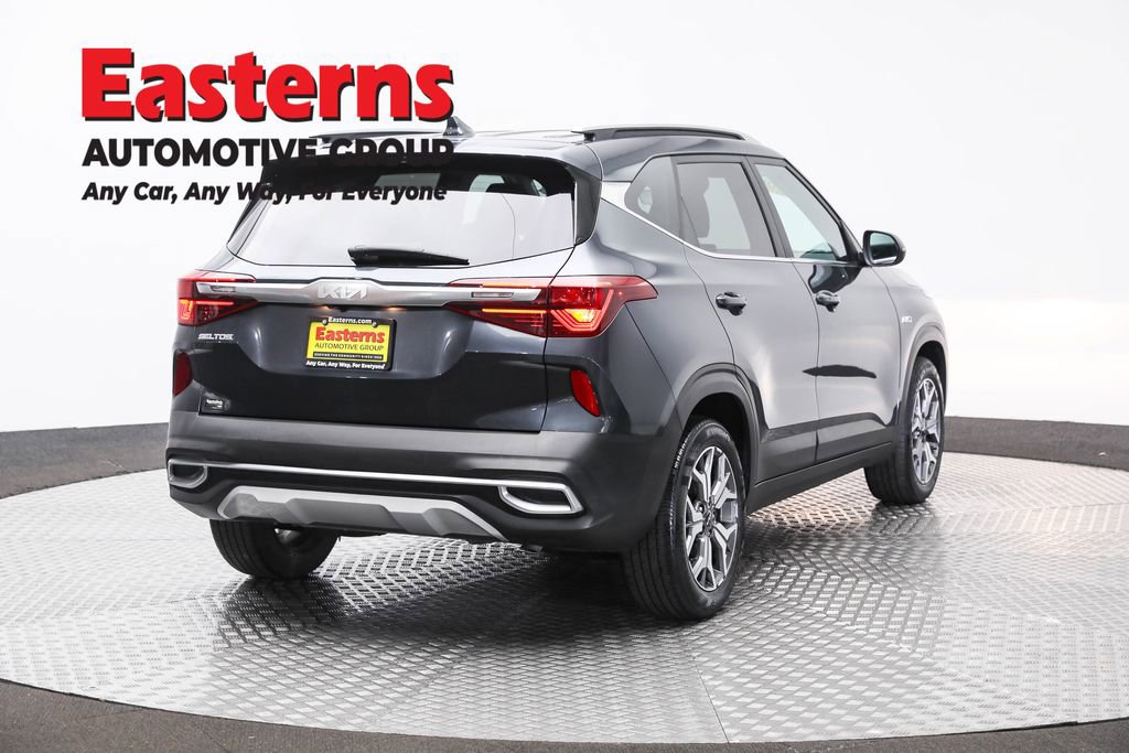 Used 2023 Kia Seltos EX AWD/4WD image 5