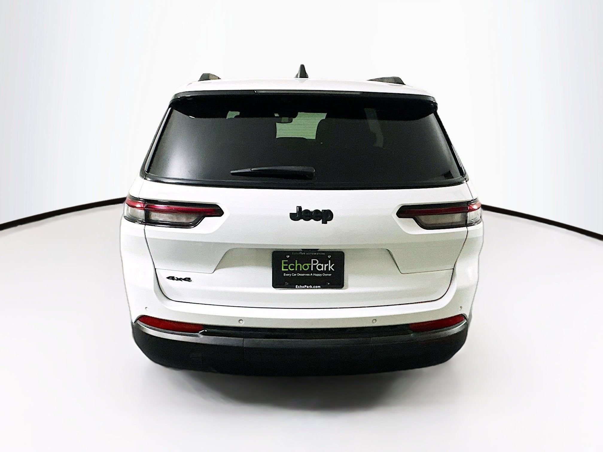 Used 2024 Jeep Grand Cherokee L Laredo image 7