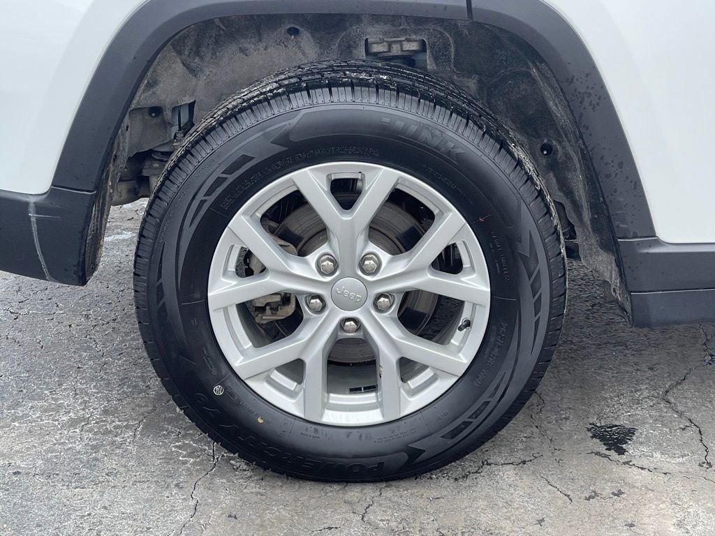 Used 2023 Jeep Grand Cherokee Limited AWD/4WD image 10