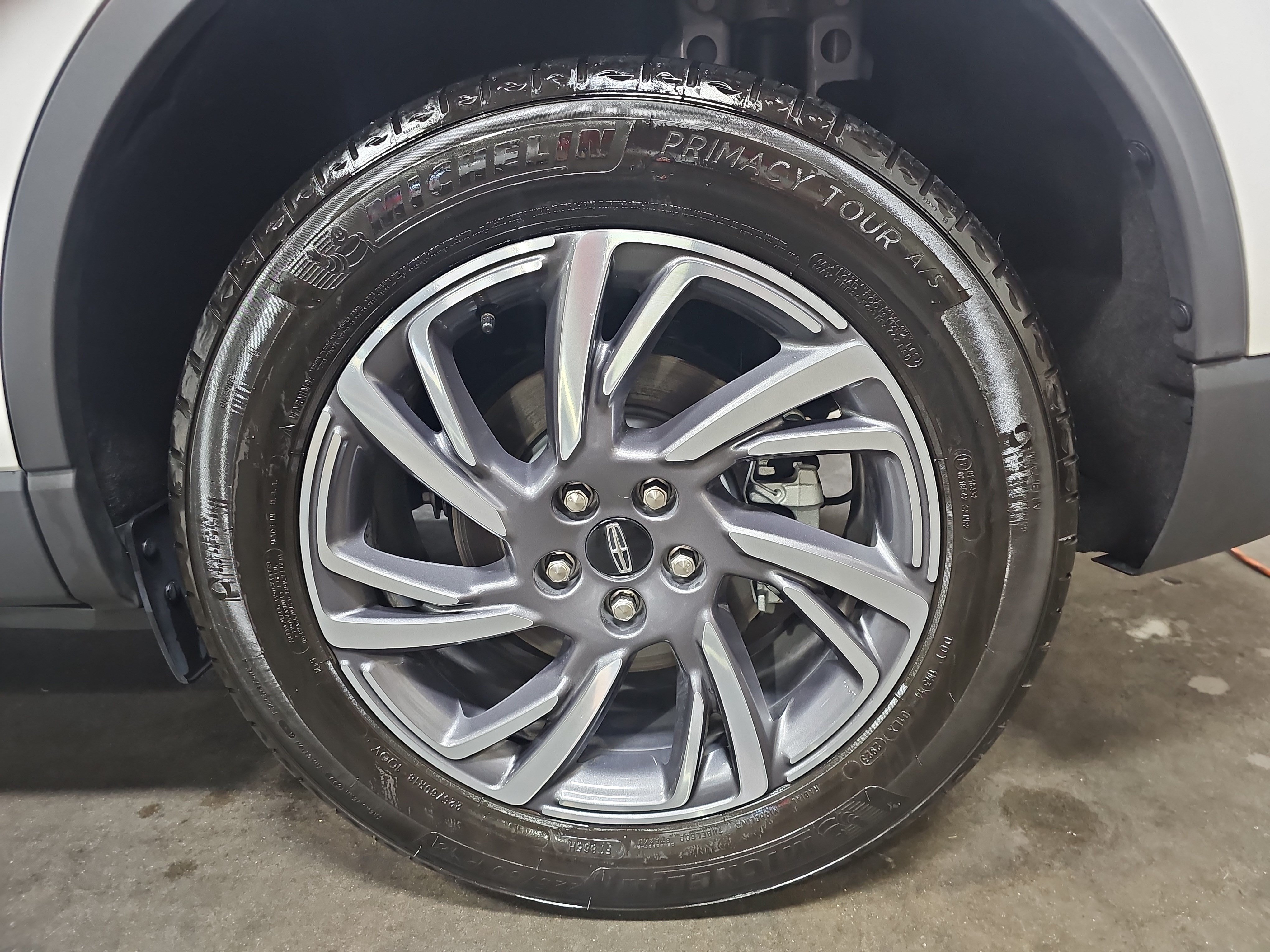 Used 2023 Lincoln Corsair FWD w/ Equipment Group 101A image 34
