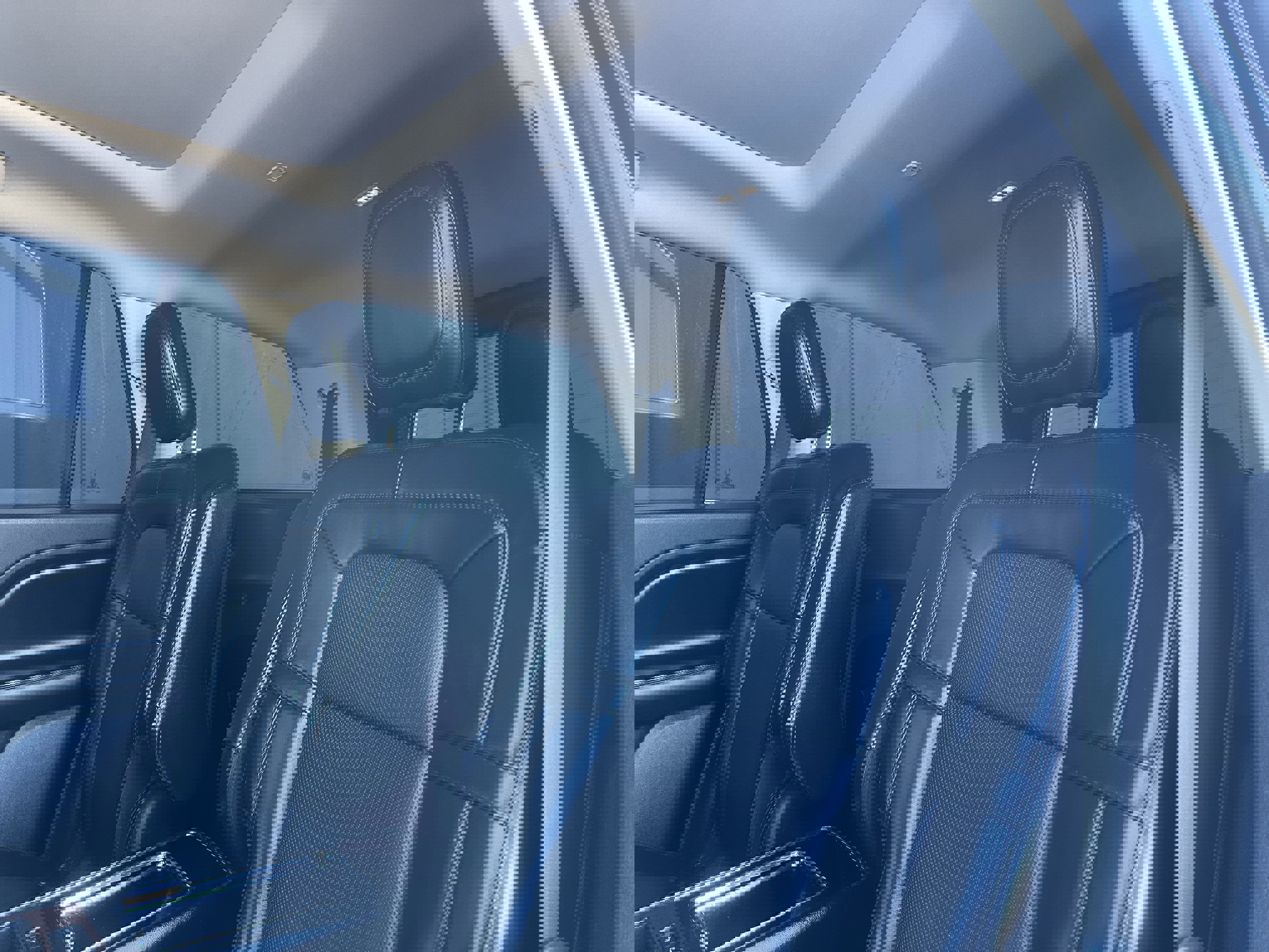 Used 2021 Lincoln Aviator Reserve w/ Equipment Group 201A image 23