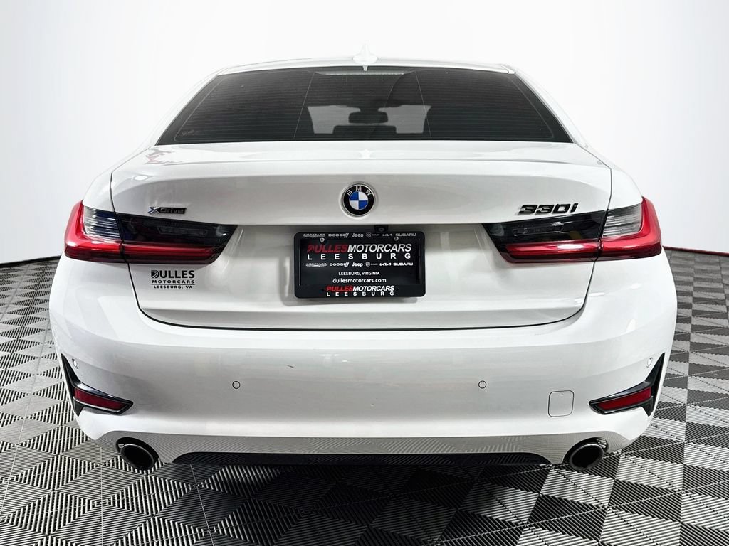 Used 2020 BMW 330i xDrive Sedan w/ Premium Package AWD/4WD image 6