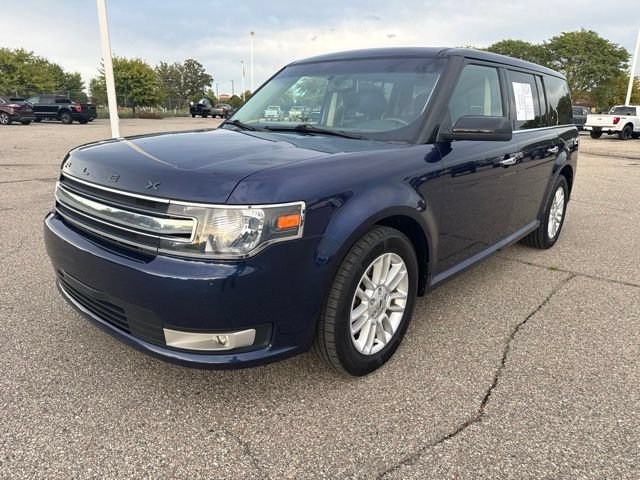 Used 2016 Ford Flex SEL w/ Equipment Group 202A FWD image 2