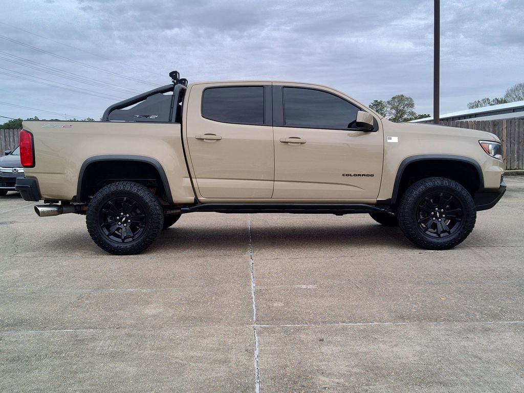 Used 2021 Chevrolet Colorado ZR2 w/ ZR2 Dusk Special Edition image 12