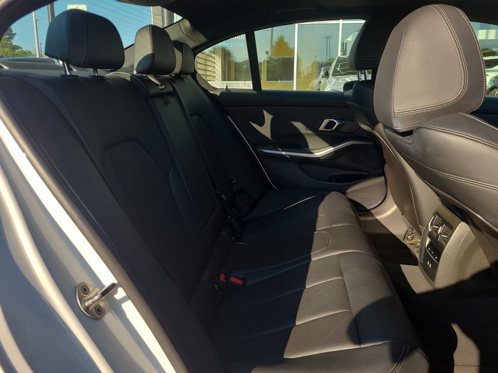 Used 2024 BMW 330i Sedan RWD image 15