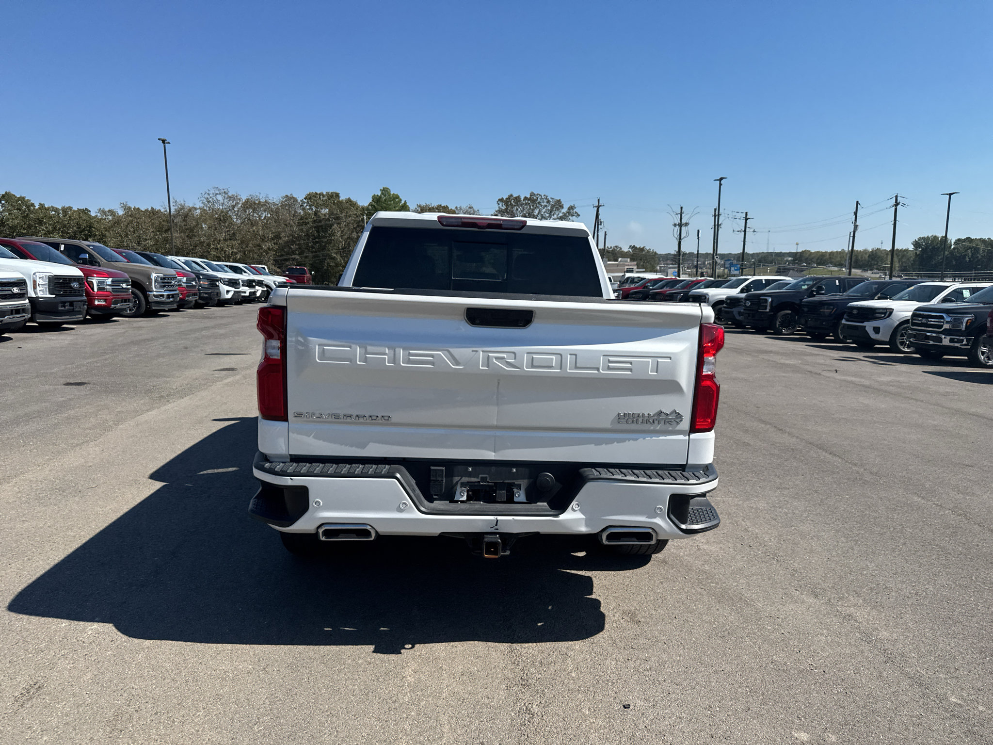 Used 2022 Chevrolet Silverado 1500 High Country AWD/4WD image 7