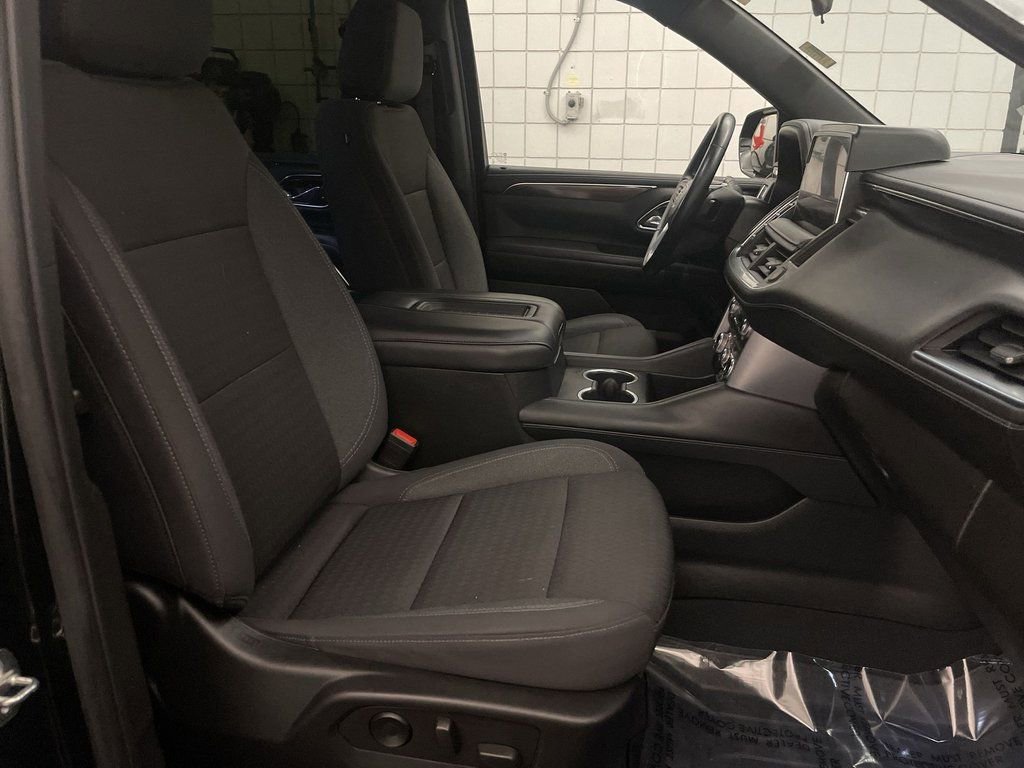 Used 2023 GMC Yukon SLE image 21