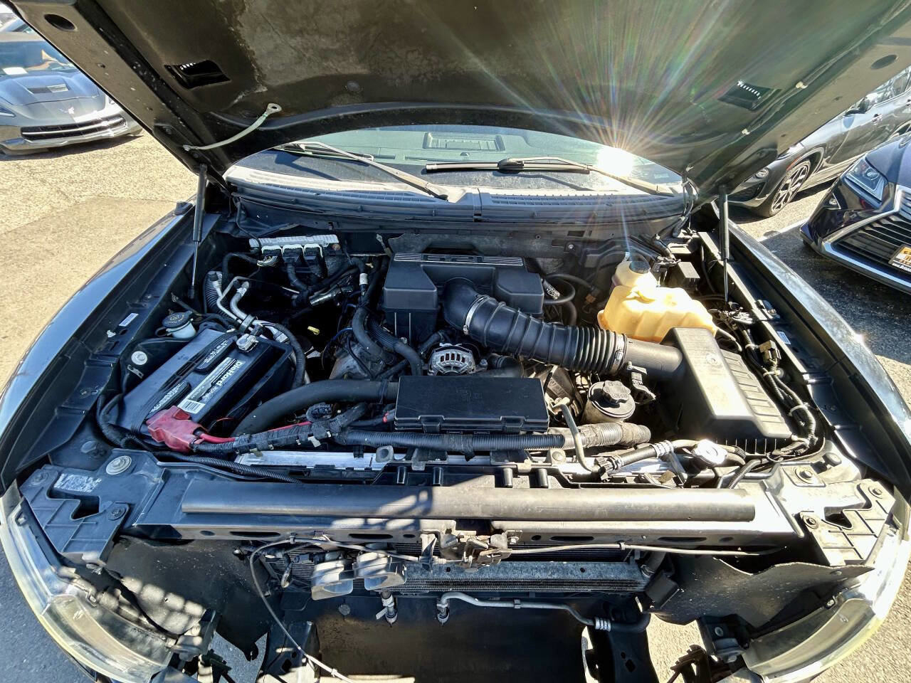 Used 2011 Ford F150 Raptor w/ Raptor Luxury Pkg image 30