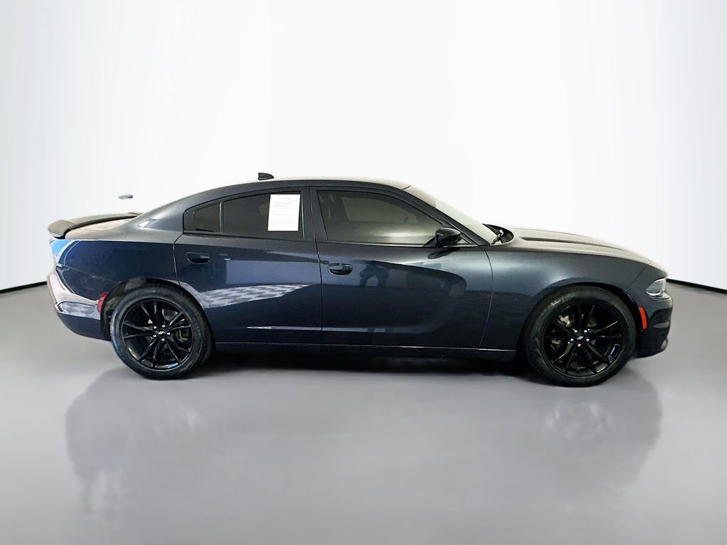 Used 2018 Dodge Charger SXT Plus w/ Blacktop Package image 8