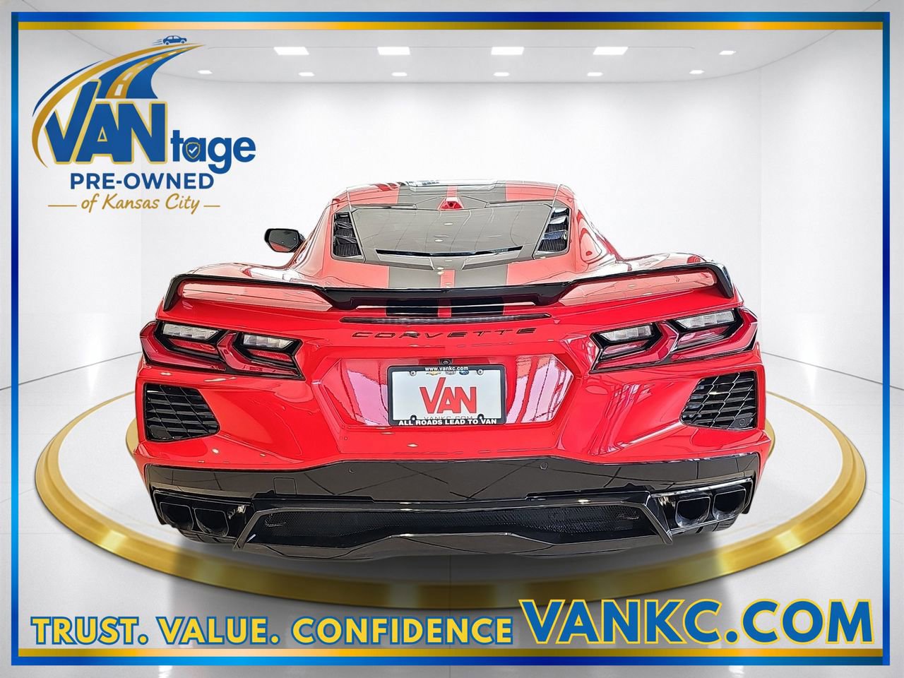 Used 2024 Chevrolet Corvette Stingray Preferred Cpe w/ Z51 Performance Package RWD image 7