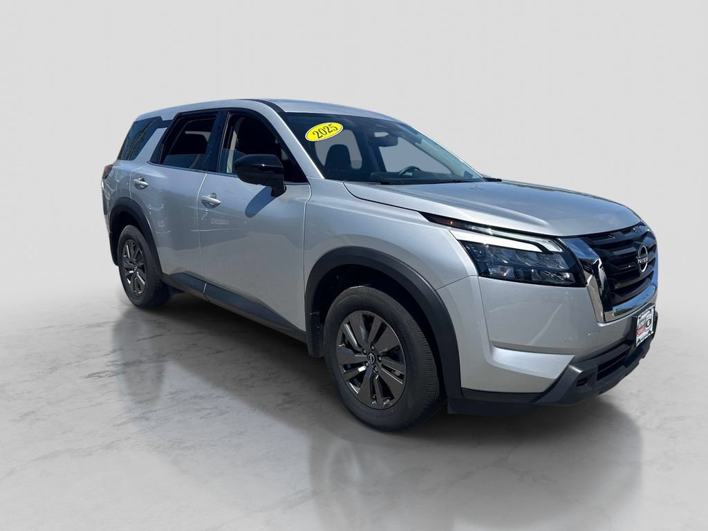 Certified 2025 Nissan Pathfinder S AWD/4WD image 9